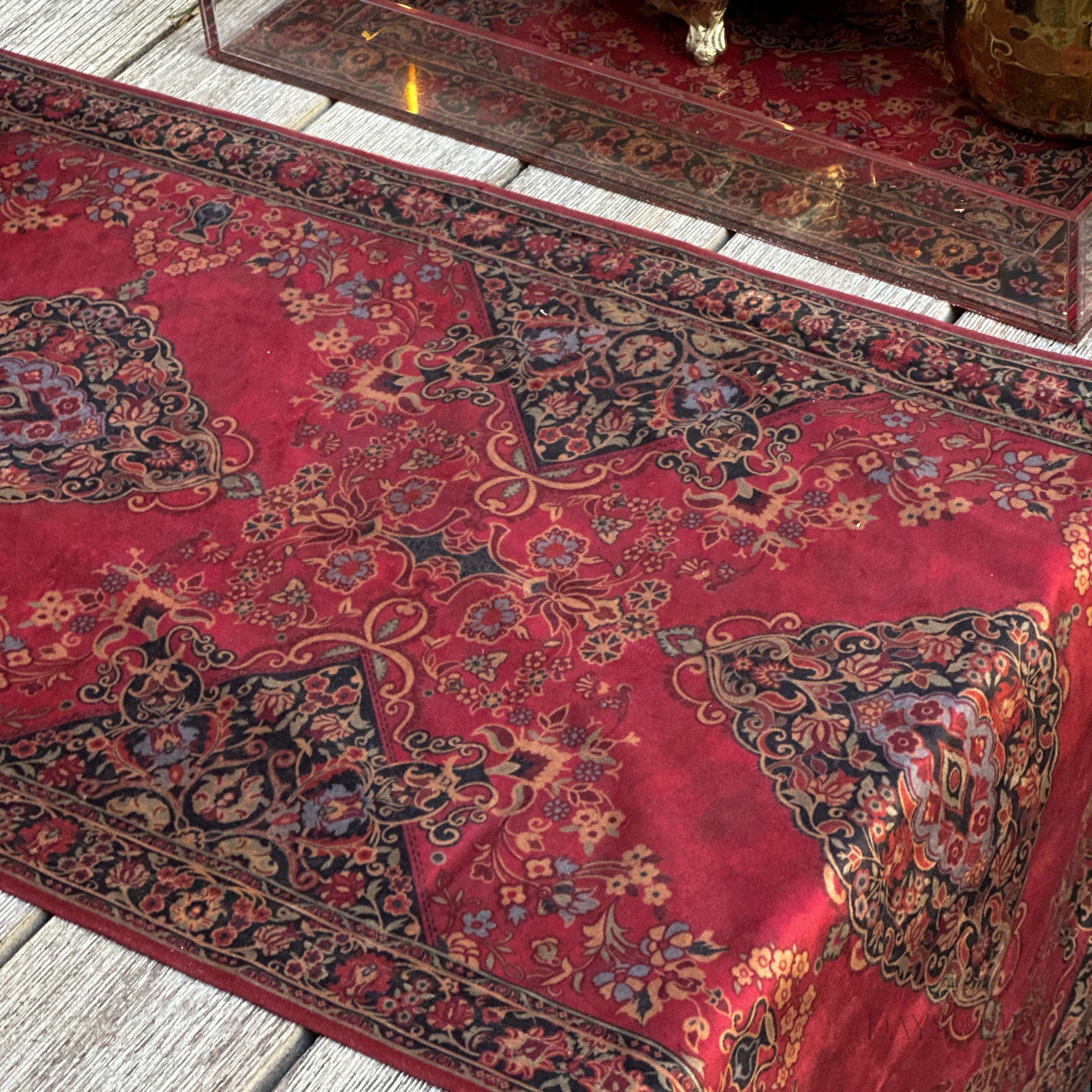 Kashan Table Runner - Days of Eid